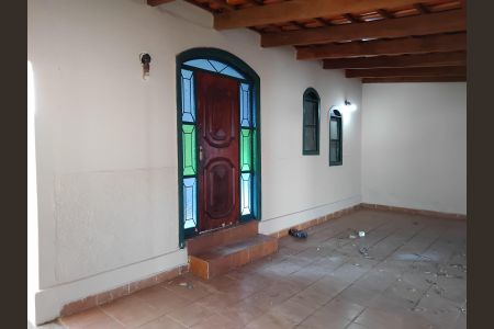Casa para alugar com 140m², 3 quartos e 2 vagas