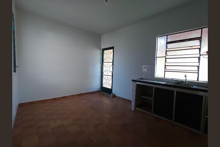 Cozinha de casa para alugar com 3 quartos, 140m² em Pacaembu, Uberlândia