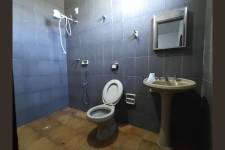 Casa para alugar com 140m², 3 quartos e 2 vagas