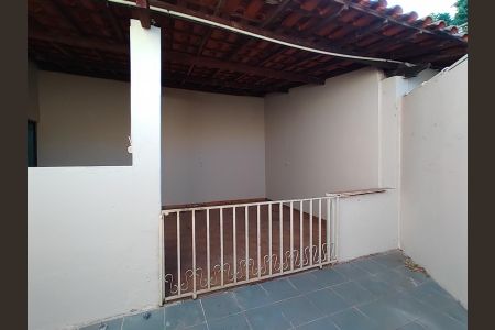 Casa para alugar com 140m², 3 quartos e 2 vagas