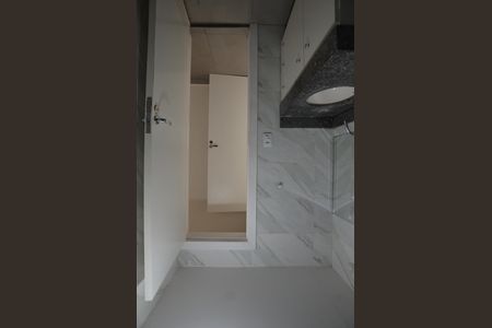 Apartamento para alugar com 70m², 2 quartos e 2 vagasBanheiro da Suíte