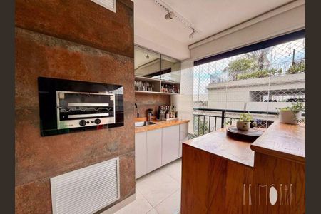Apartamento à venda com 94m², 3 quartos e 2 vagas Apartamento à venda com 94m², 3 quartos e 2 vagasCozinha