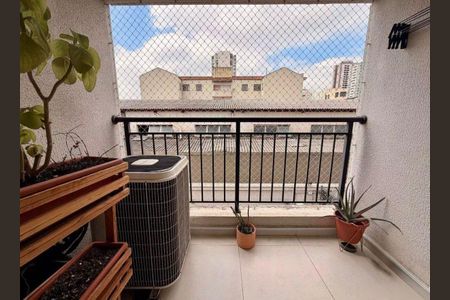Apartamento à venda com 94m², 3 quartos e 2 vagas Apartamento à venda com 94m², 3 quartos e 2 vagasVaranda