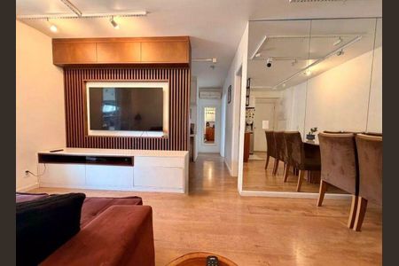 Apartamento à venda com 94m², 3 quartos e 2 vagas Apartamento à venda com 94m², 3 quartos e 2 vagasSala