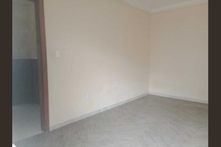 Quarto de casa para alugar com 2 quartos, 45m² em Centro, Belford Roxo