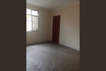 Sala de casa para alugar com 2 quartos, 45m² em Centro, Belford Roxo