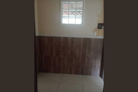 Casa para alugar com 45m², 2 quartos e 1 vagaQuarto