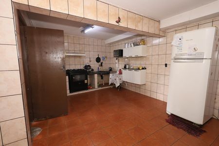 Casa à venda com 156m², 3 quartos e 2 vagasCozinha