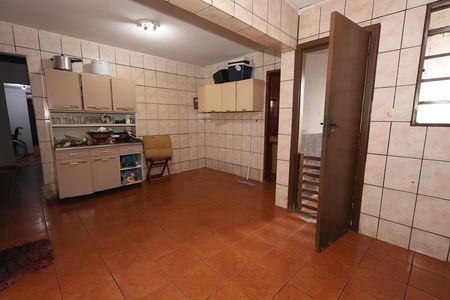 Casa à venda com 156m², 3 quartos e 2 vagasCozinha
