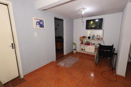 Sala 2 de casa à venda com 3 quartos, 156m² em Vila Uniao, Goiânia