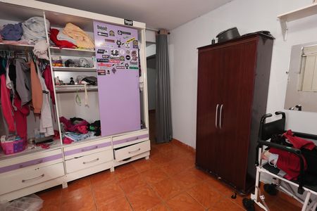 Casa à venda com 156m², 3 quartos e 2 vagasQuarto 3