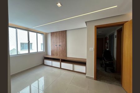Apartamento para alugar com 2 quartos, 74m² em Manacás, Belo Horizonte