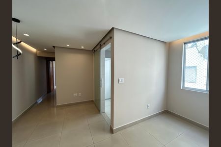 Apartamento para alugar com 74m², 2 quartos e 2 vagas