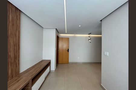 Apartamento para alugar com 74m², 2 quartos e 2 vagas