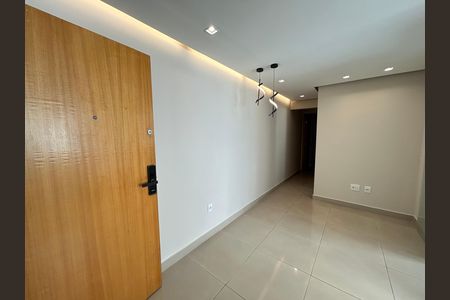 Apartamento para alugar com 74m², 2 quartos e 2 vagas