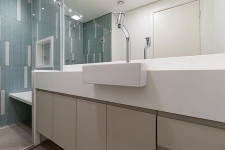 Apartamento para alugar com 129m², 3 quartos e 1 vaga Apartamento para alugar com 129m², 3 quartos e 1 vagaFoto 02