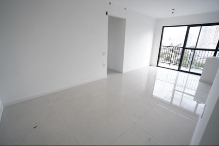 Apartamento à venda com 70m², 2 quartos e 1 vaga