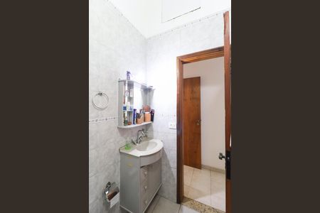 Casa à venda com 131m², 3 quartos e 1 vaga