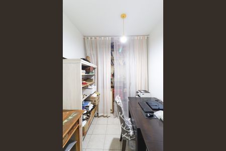 Casa à venda com 131m², 3 quartos e 1 vaga