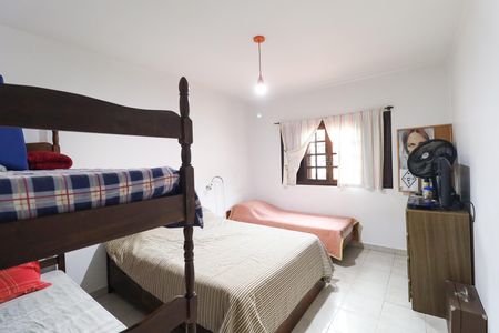 Casa à venda com 131m², 3 quartos e 1 vaga