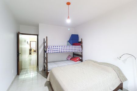 Casa à venda com 131m², 3 quartos e 1 vaga