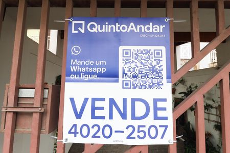 Casa à venda com 131m², 3 quartos e 1 vaga