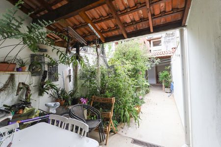 Casa à venda com 131m², 3 quartos e 1 vaga