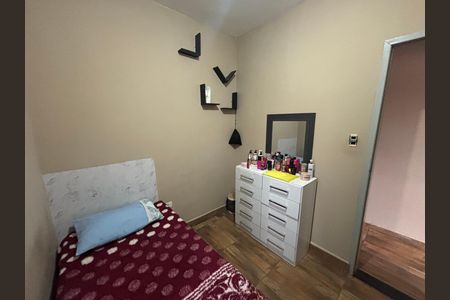 Casa à venda com 170m², 3 quartos e 2 vagas Casa à venda com 170m², 3 quartos e 2 vagasQuarto 3