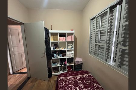 Casa à venda com 170m², 3 quartos e 2 vagas Casa à venda com 170m², 3 quartos e 2 vagasQuarto 3