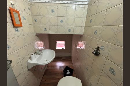 Lavabo de casa à venda com 3 quartos, 170m² em Jardim Santo Elias, São Paulo