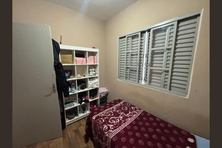Casa à venda com 170m², 3 quartos e 2 vagas Casa à venda com 170m², 3 quartos e 2 vagasQuarto 3