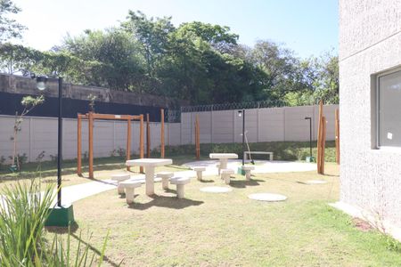 Apartamento para alugar com 42m², 2 quartos e sem vagaÁrea comum - Academia