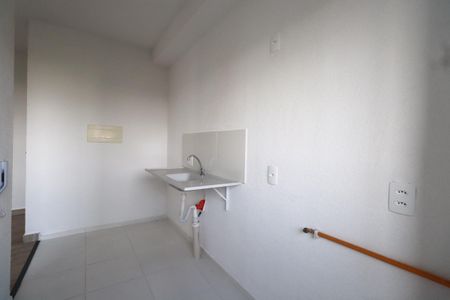 Apartamento para alugar com 42m², 2 quartos e sem vagaCozinha e Área de Serviço