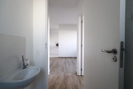 Apartamento para alugar com 42m², 2 quartos e sem vagaBanheiro