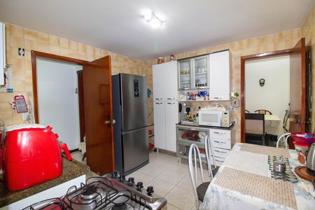 Apartamento à venda com 187m², 3 quartos e 1 vaga