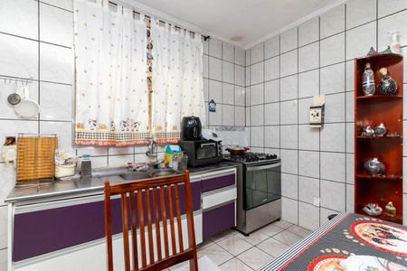 Casa para alugar com 250m², 6 quartos e 2 vagas Casa para alugar com 250m², 6 quartos e 2 vagasCozinha