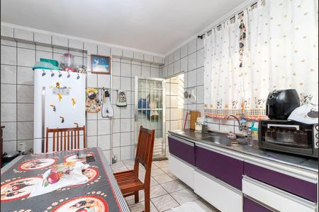 Casa para alugar com 250m², 6 quartos e 2 vagas Casa para alugar com 250m², 6 quartos e 2 vagasCozinha