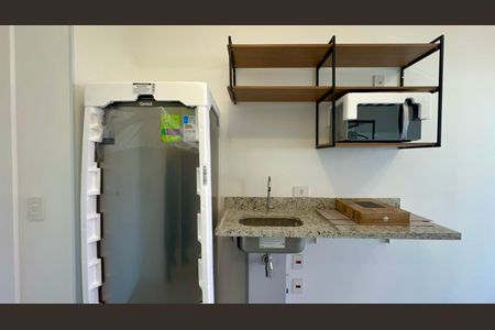 Cozinha de kitnet/studio para alugar com 1 quarto, 25m² em Pinheiros, São Paulo