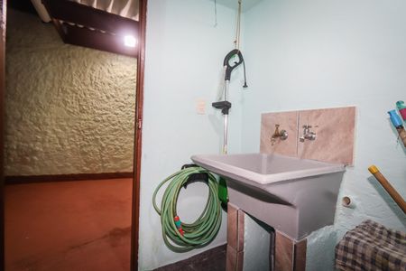 Casa para alugar com 45m², 2 quartos e 1 vagaÁrea de Serviço