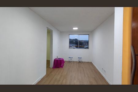 Sala de apartamento à venda com 2 quartos, 49m² em Vila Miriam, São Paulo
