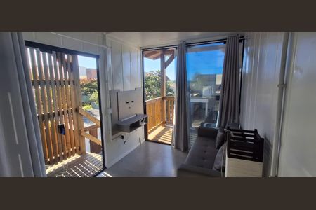 Sala de apartamento para alugar com 1 quarto, 21m² em Rio Tavares, Florianópolis