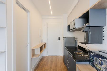 Cozinha de kitnet/studio para alugar com 1 quarto, 25m² em Pinheiros, São Paulo