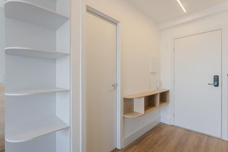 Cozinha de kitnet/studio para alugar com 1 quarto, 25m² em Pinheiros, São Paulo