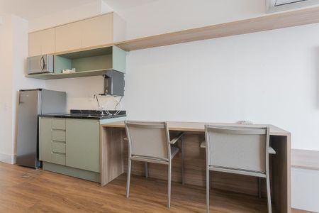 Cozinha de kitnet/studio à venda com 1 quarto, 25m² em Pinheiros, São Paulo