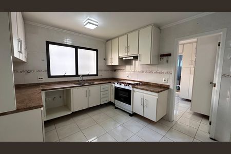 Apartamento para alugar com 2 quartos, 160m² em Campo Belo, São Paulo