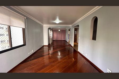 Apartamento à venda com 160m², 3 quartos e 3 vagas