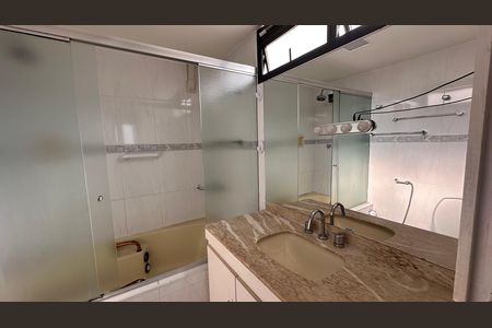 Apartamento à venda com 160m², 3 quartos e 3 vagas