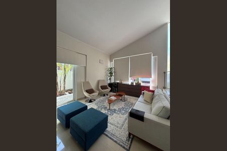 Casa à venda com 4 quartos, 640m² em Alphaville Residencial Um, Barueri