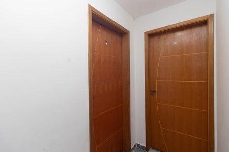 Apartamento para alugar com 50m², 2 quartos e sem vaga Apartamento para alugar com 50m², 2 quartos e sem vagaEntrada