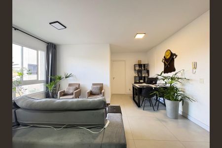 Sala de apartamento para alugar com 2 quartos, 67m² em Marechal Rondon, Canoas